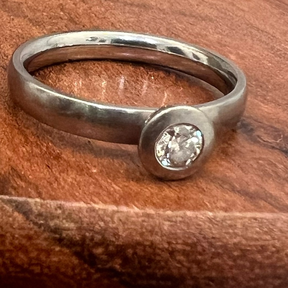 TeNo Titanium Diamond Ring
